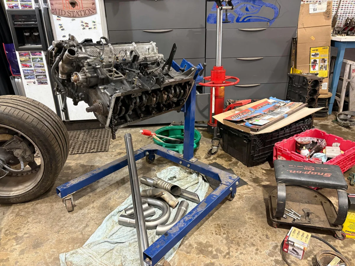 washington state car enthusiast auto shop bmw s52 c3 corvette race car
