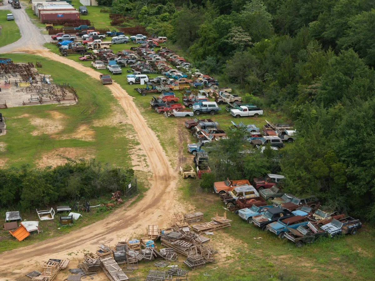 Velocity spare car parts body boneyard