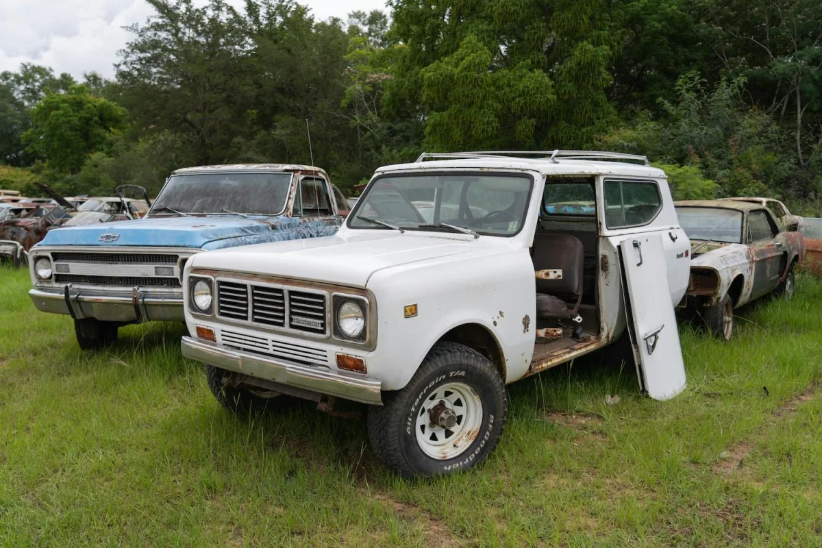 Velocity spare car parts body boneyard