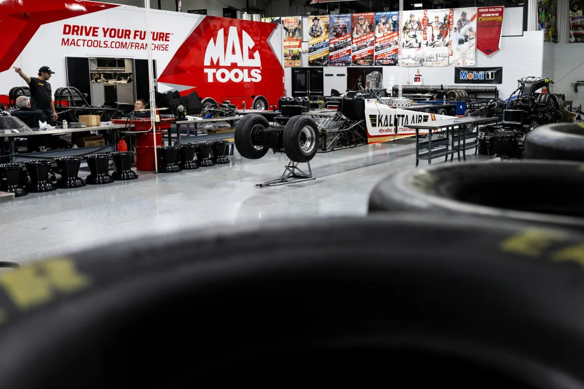 kalitta motorsports ypsilanti race shop winning banners