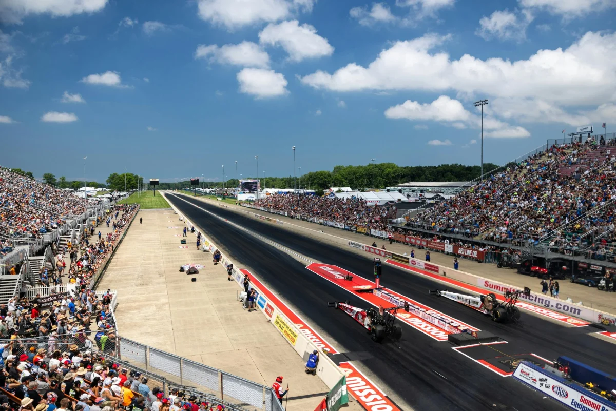 Kalitta at drag strip wide