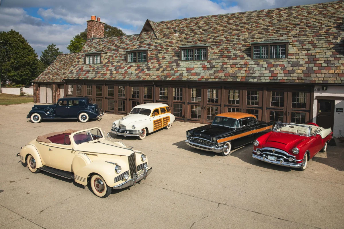 Packard cars group
